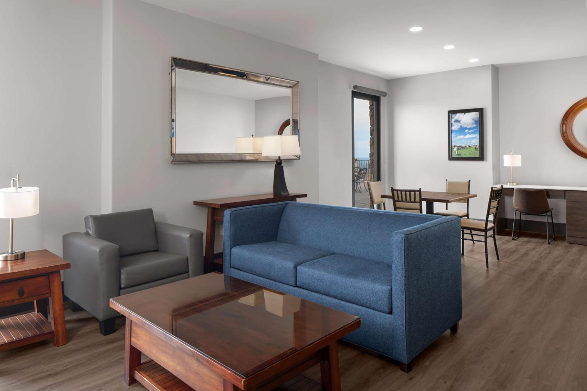 The Oread Lawrence, Tapestry Collection By Hilton Exterior foto