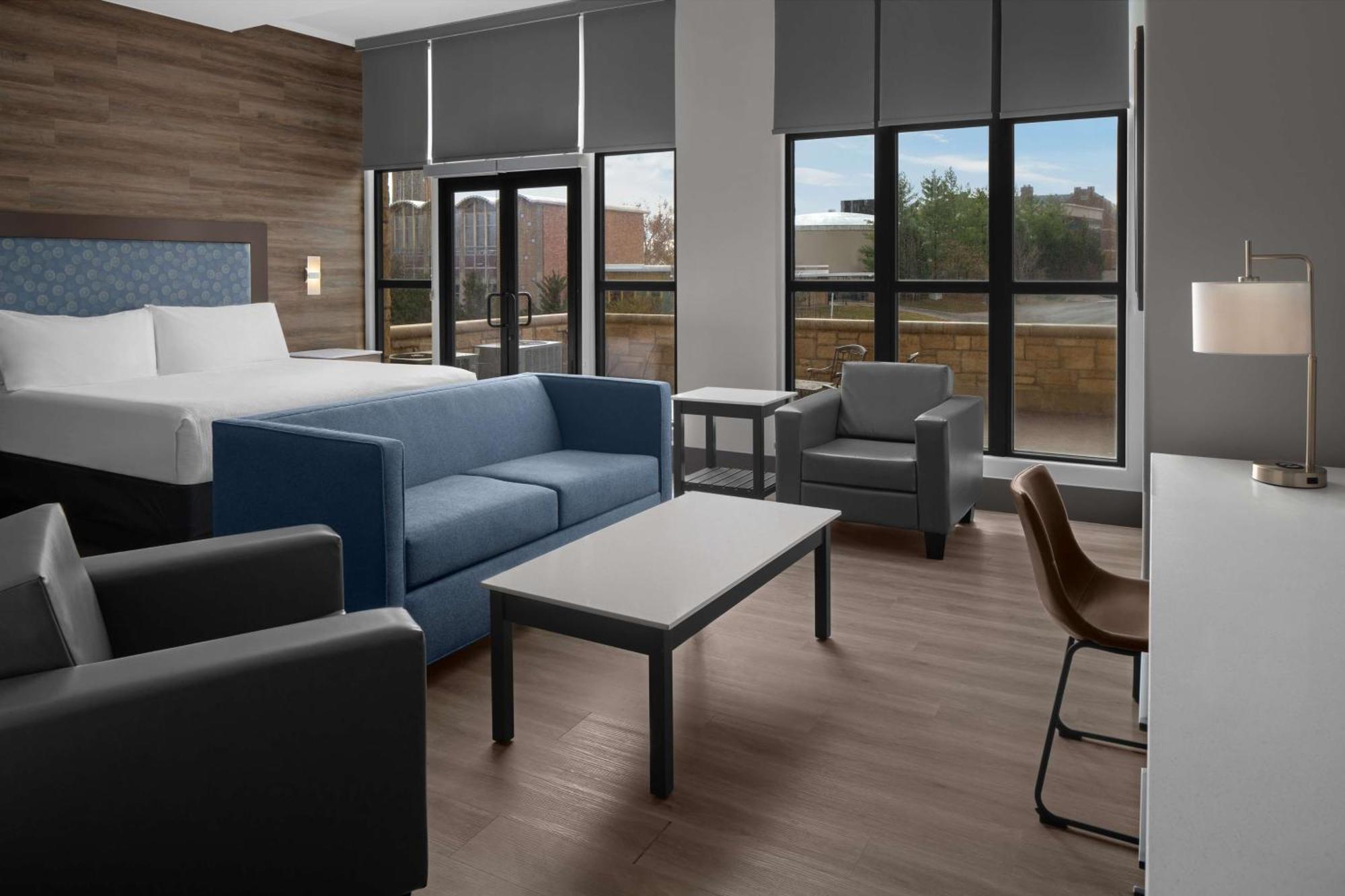 The Oread Lawrence, Tapestry Collection By Hilton Exterior foto
