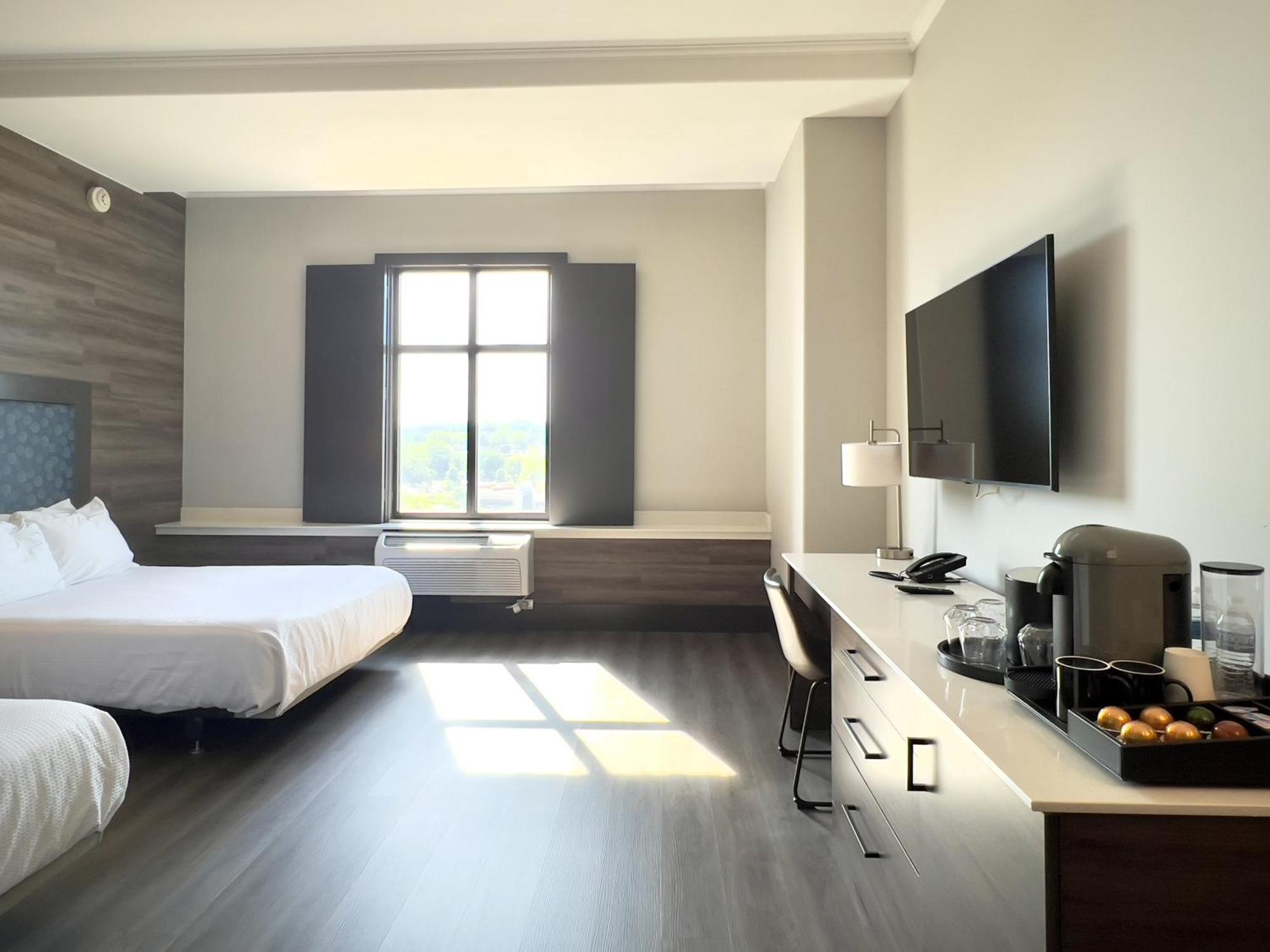 The Oread Lawrence, Tapestry Collection By Hilton Exterior foto