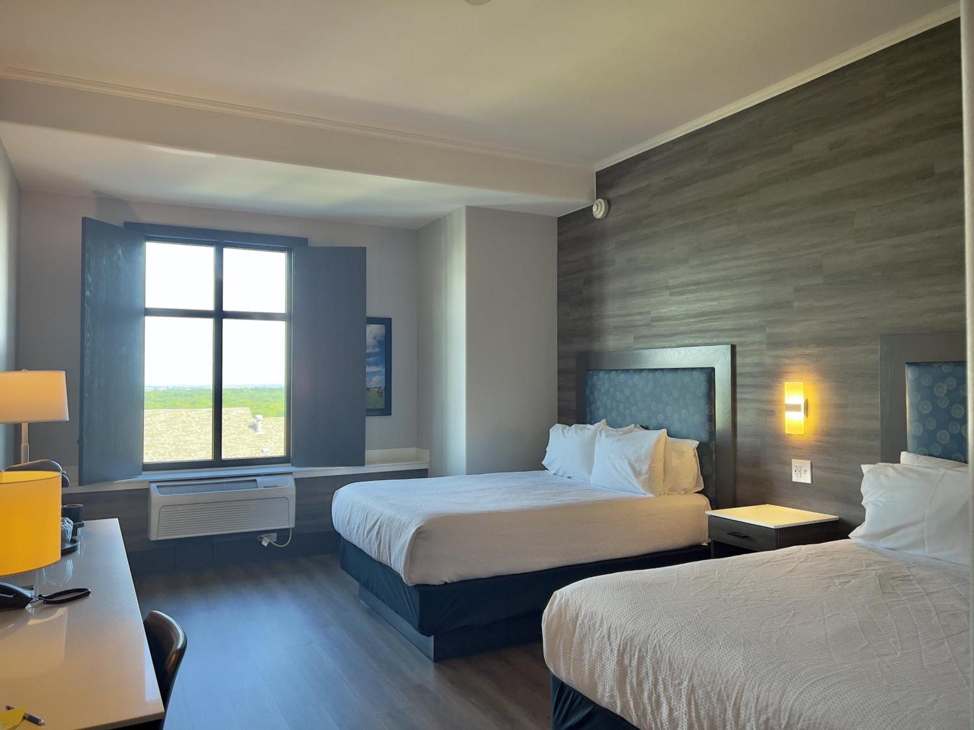 The Oread Lawrence, Tapestry Collection By Hilton Exterior foto